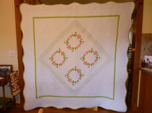 1st place and Viewers Choice at Decatur Quilt Fest 2013; 