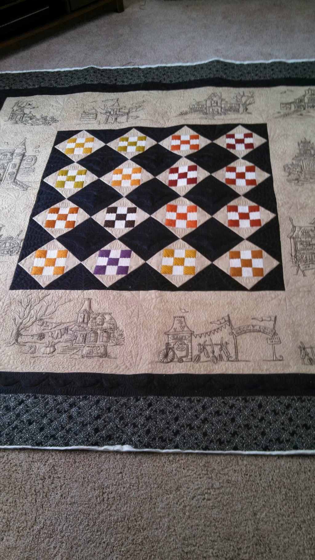 Halloween Embroidery Quilt – bats,&nbsp;cobwebs!